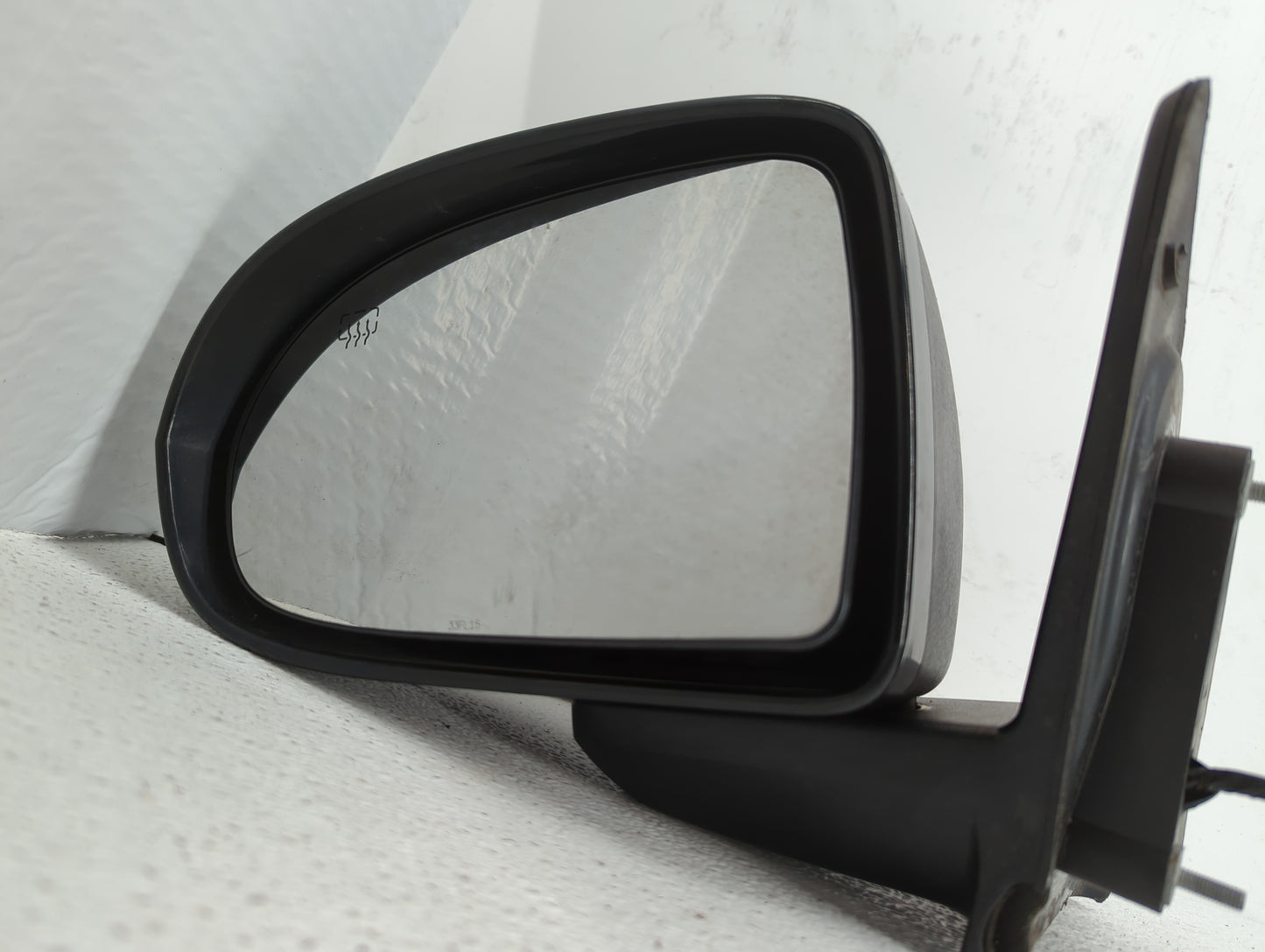 2007-2017 Jeep Compass Driver Side View Mirror - Left Door Mirror OEM Used - Oemusedautoparts1.com