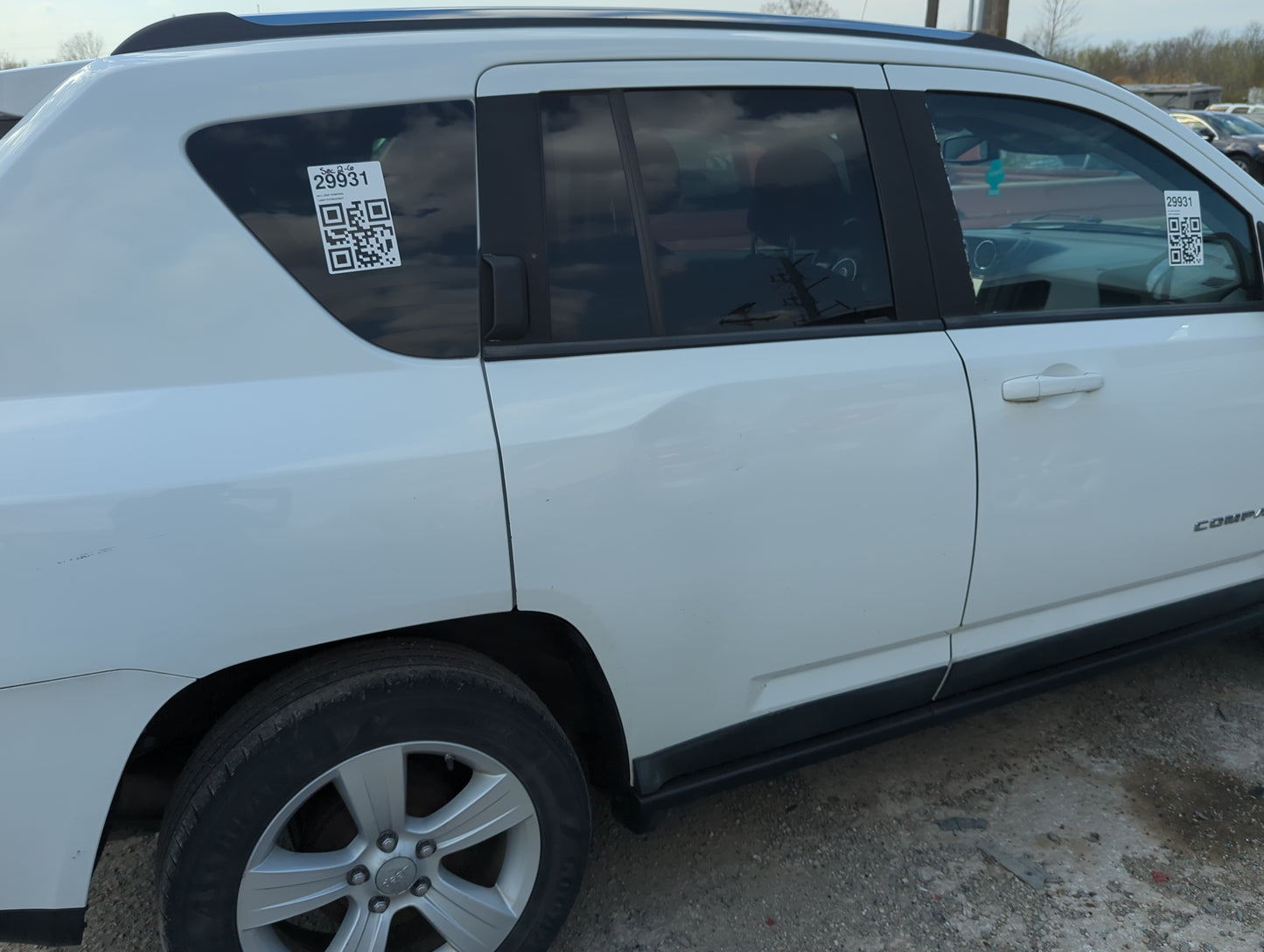 2011-2017 Jeep Compass Passenger Rear Door Oem 5001356 - Oemusedautoparts1.com