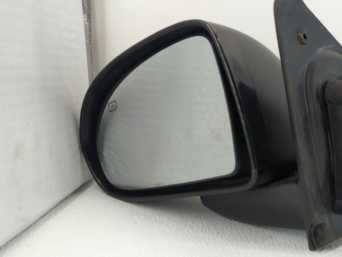 2007-2017 Jeep Compass Driver Side View Mirror - Left Door Mirror OEM Used - Oemusedautoparts1.com