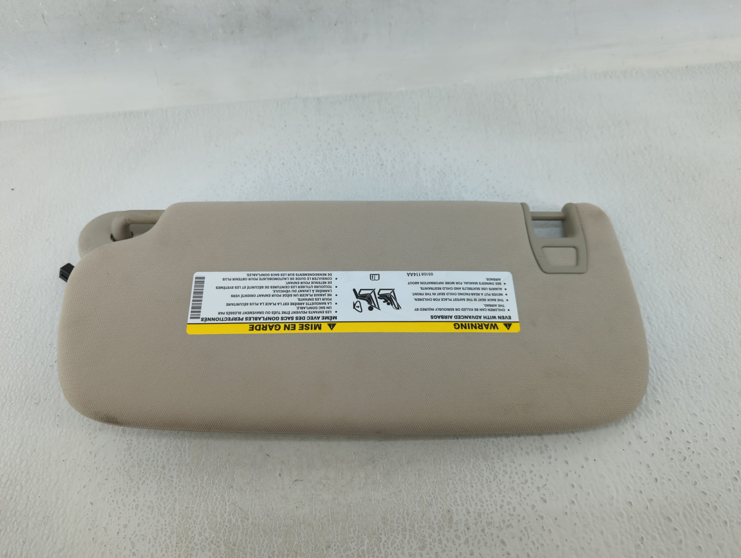 2011-2013 Jeep Grand Cherokee Sun Visor Shade Replacement Passenger Right Mirror Fits OEM Used Auto Parts - Oemusedautoparts