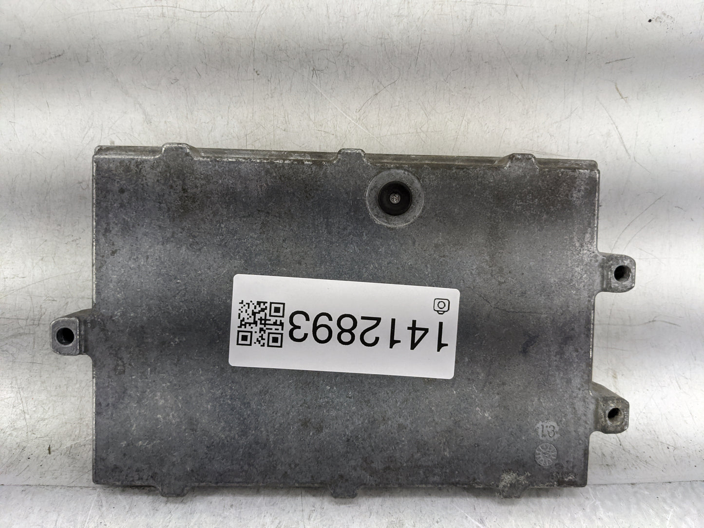 2011 Jeep Liberty PCM Engine Control Computer ECU ECM PCU OEM P/N:68102434AA Fits OEM Used Auto Parts - Oemusedautoparts1.co