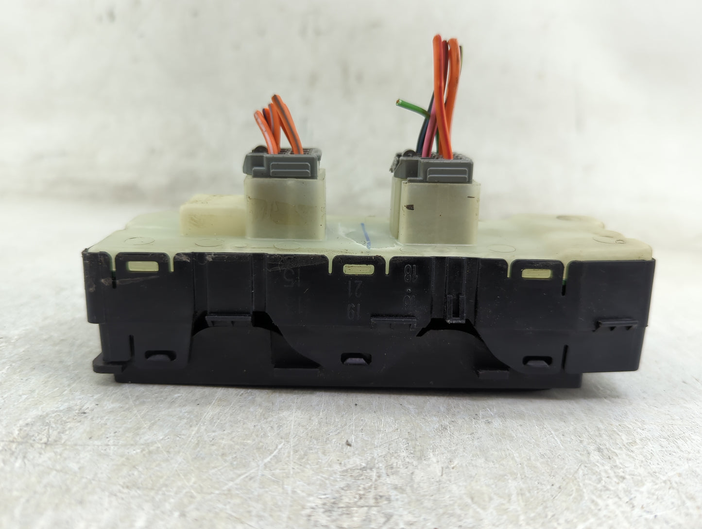 2011-2017 Jeep Patriot Master Power Window Switch Replacement Driver Side Left Fits OEM Used Auto Parts - Oemusedautoparts1.