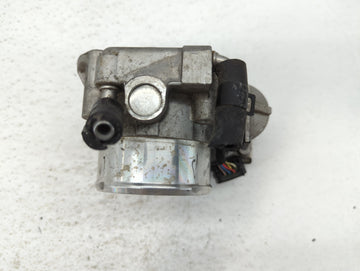 2011-2015 Kia Optima Throttle Body P/N:35100-2G700 Fits Fits 2011 2012 2013 2014 2015 2016 OEM Used Auto Parts