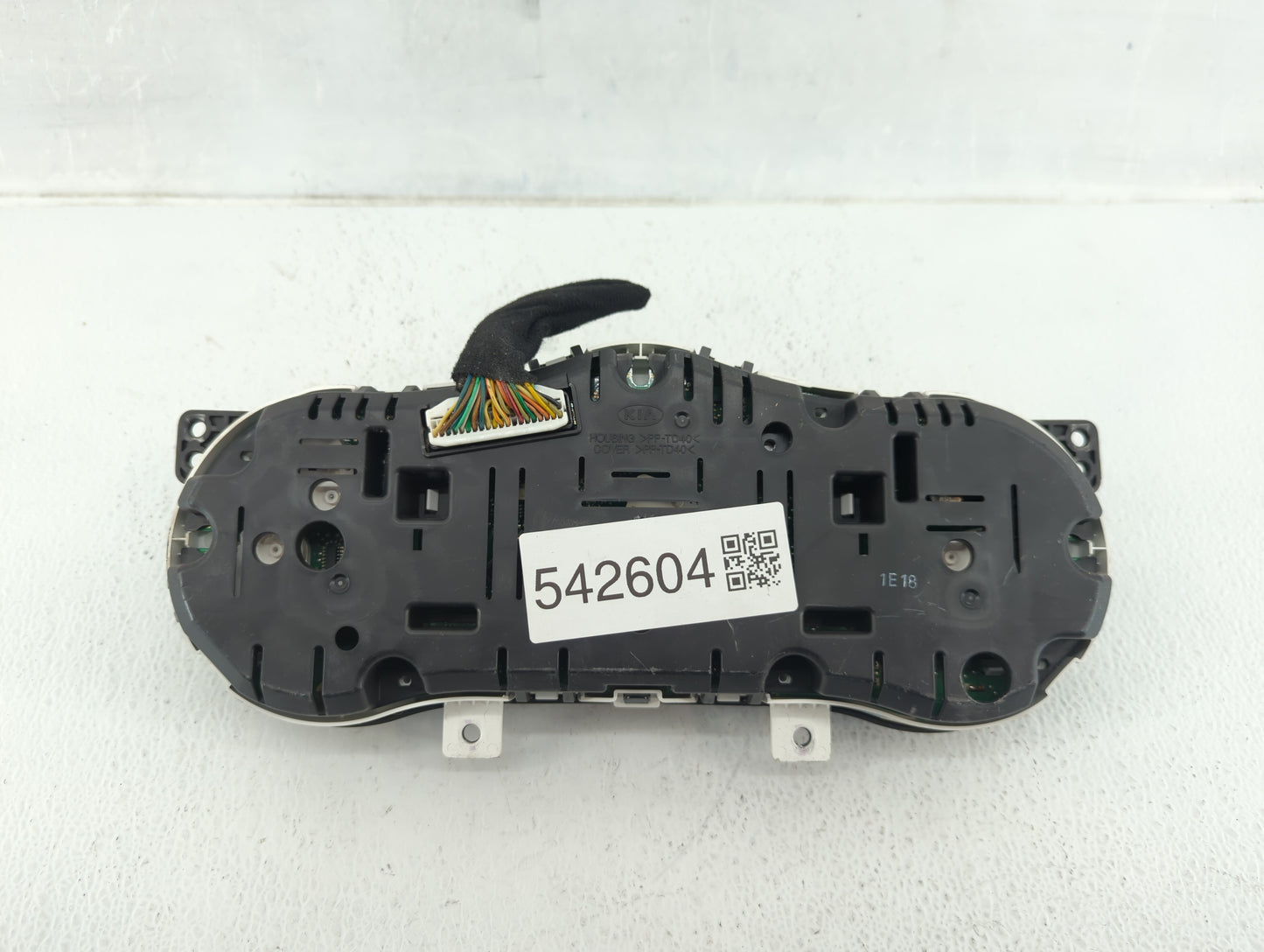 2011 Kia Optima Instrument Cluster Speedometer Gauges P/N:94001-2T340 Fits OEM Used Auto Parts - Oemusedautoparts1.com