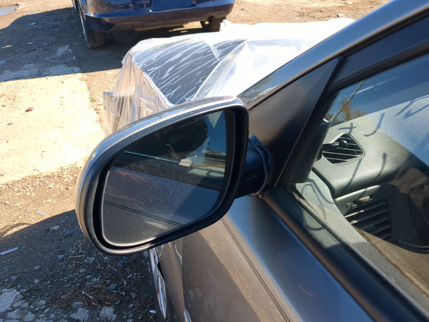 2010-2011 Kia Rio Side Mirror Replacement Driver Left View Door Mirror Fits Fits 2010 2011 OEM Used Auto Parts - Oemusedauto