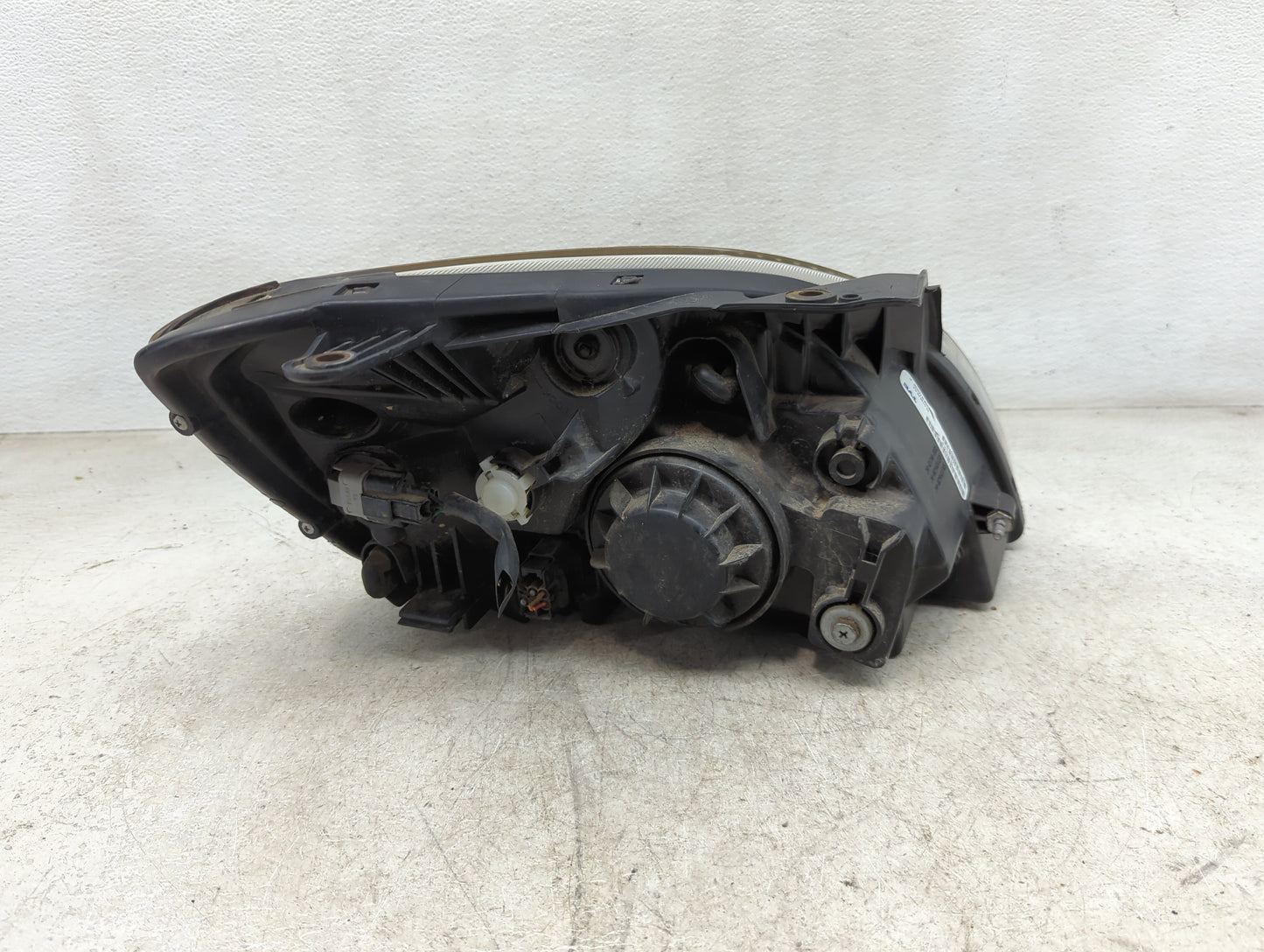 Kia Rio5 Driver Left Oem Head Light Headlight Lamp - Oemusedautoparts1.com
