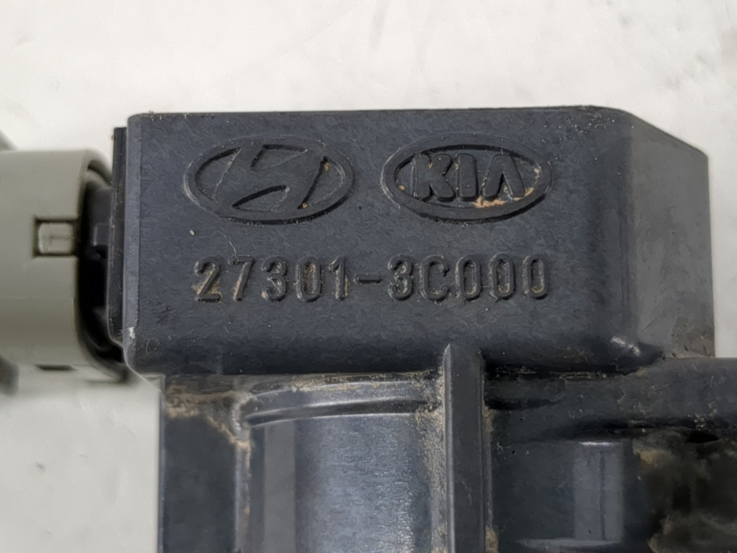 2006-2018 Kia Sedona Ignition Coil Igniter Pack - Oemusedautoparts1.com