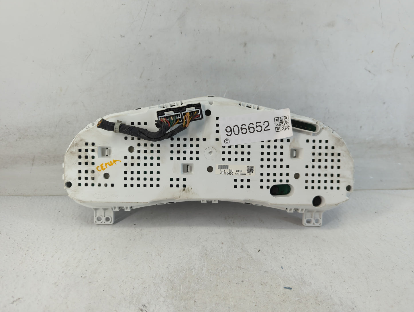 2011-2014 Kia Sedona Instrument Cluster Speedometer Gauges P/N:20120630 94011-4D080 Fits Fits 2011 2012 2014 OEM Used Auto P