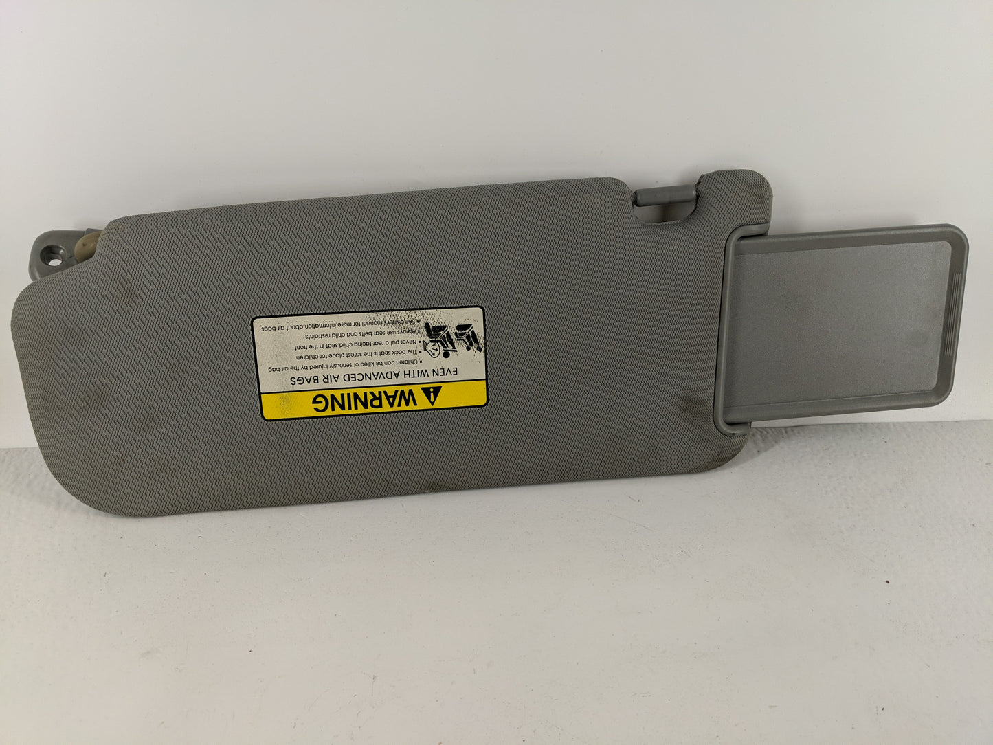 2011-2015 Kia Sorento Sun Visor Shade Replacement Passenger Right Mirror Fits Fits 2011 2012 2013 2014 2015 OEM Used Auto Pa