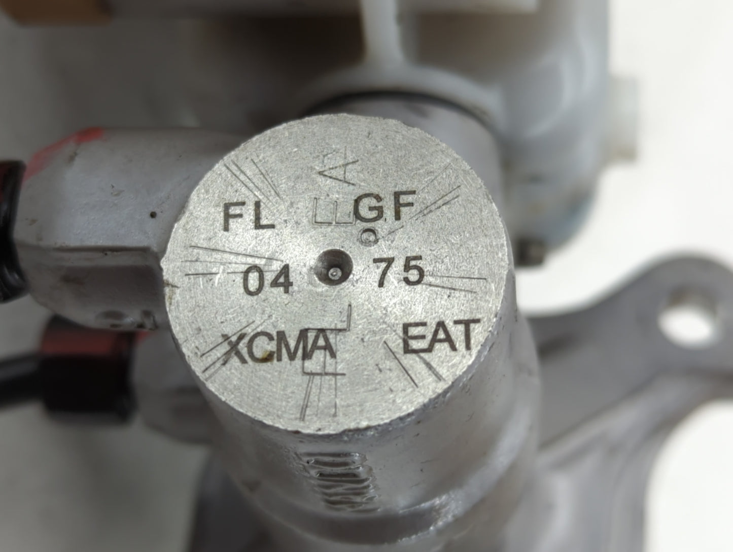 2011-2013 Kia Sorento Brake Master Cylinder 610311 - Oemusedautoparts1.com