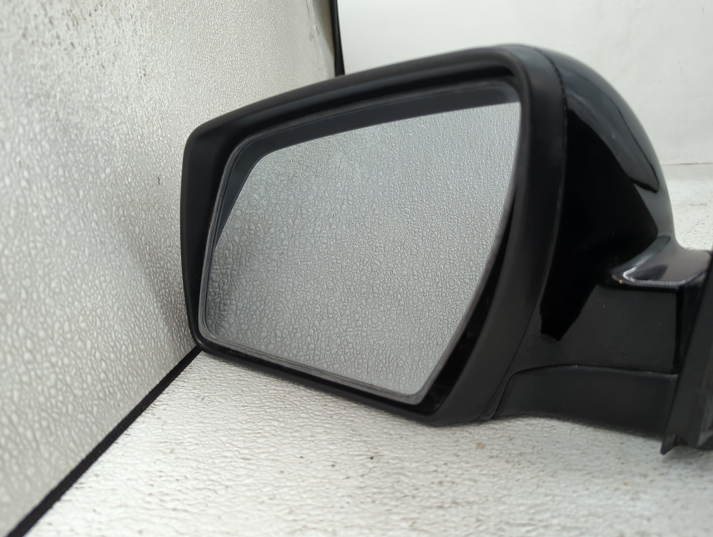 2010-2013 Kia Soul Driver Side View Mirror - Left Door Mirror OEM Used - Oemusedautoparts1.com