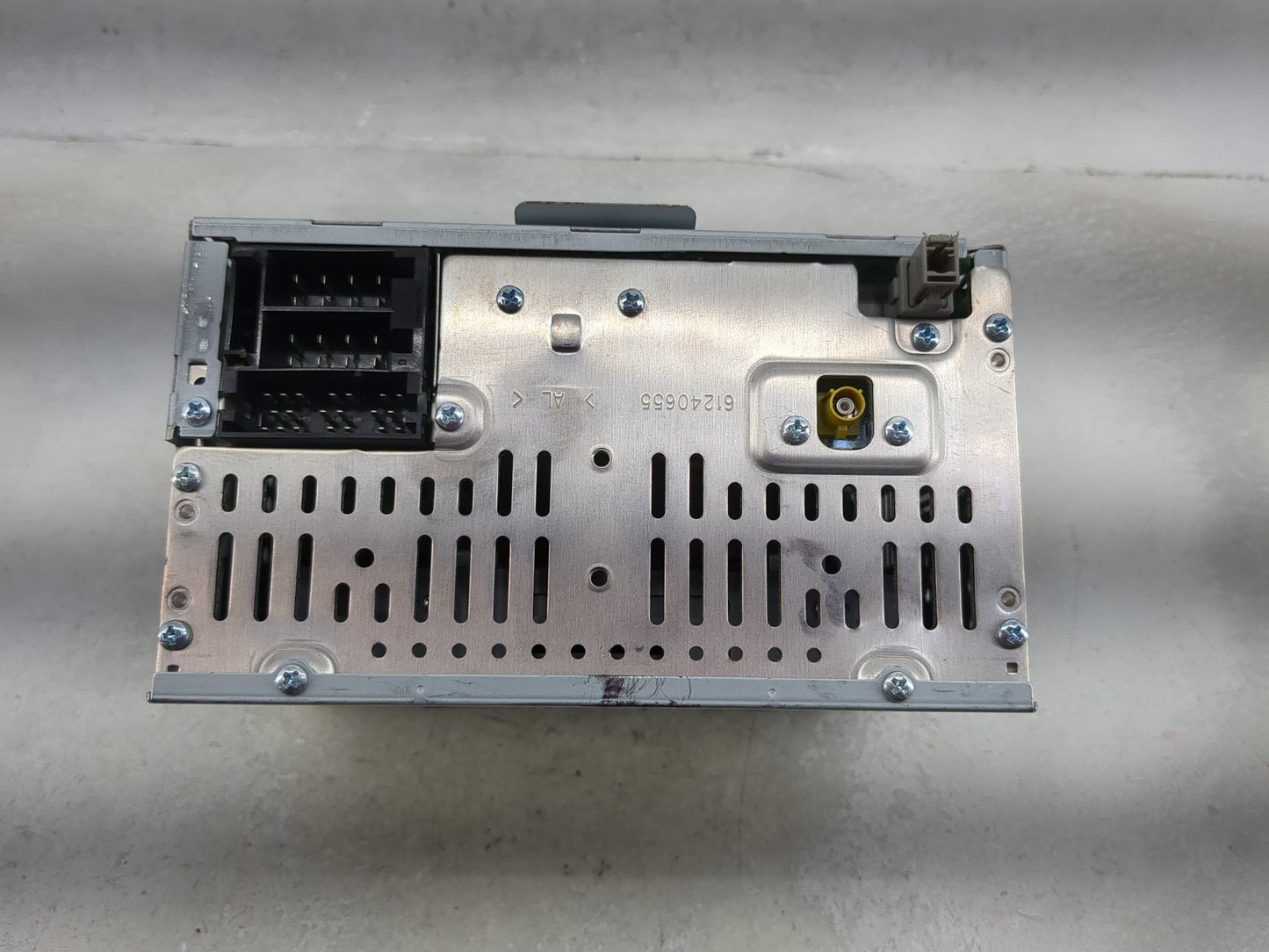 2010-2011 Kia Soul Radio AM FM Cd Player Receiver Replacement P/N:961502K206ALK 96150-2K206ALK, A-200AMABL Fits Fits 2010 20