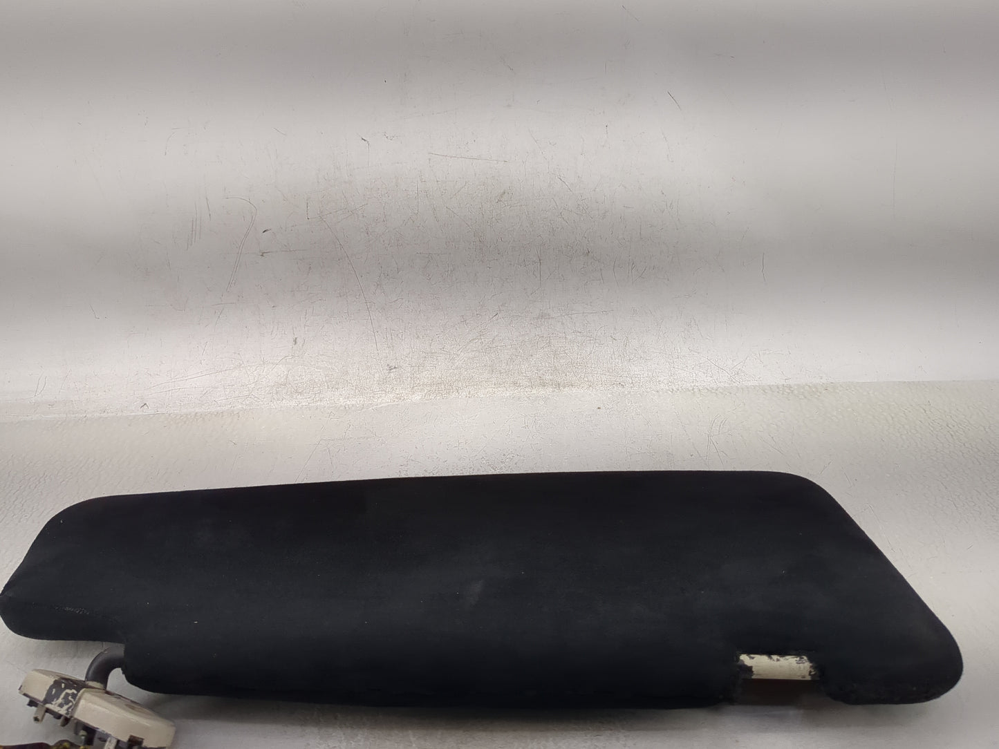 2010-2011 Land Rover Range Rover Sport Sun Visor Shade Replacement Driver Left Mirror Fits Fits 2010 2011 OEM Used Auto Part