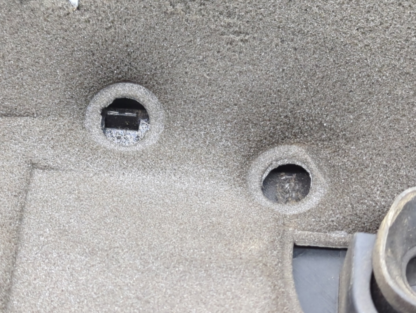 2011 Land Rover Range Rover Sport Engine Cover - Oemusedautoparts1.com