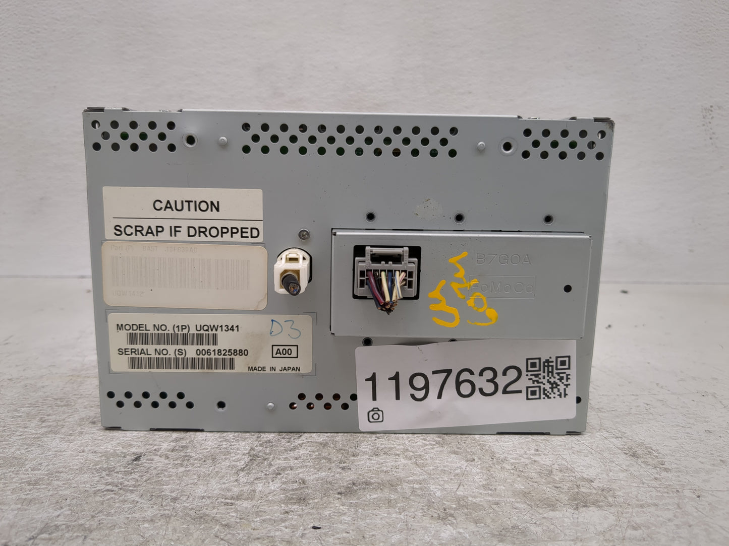 2011-2012 Lincoln Mks Information Display Screen - Oemusedautoparts1.com