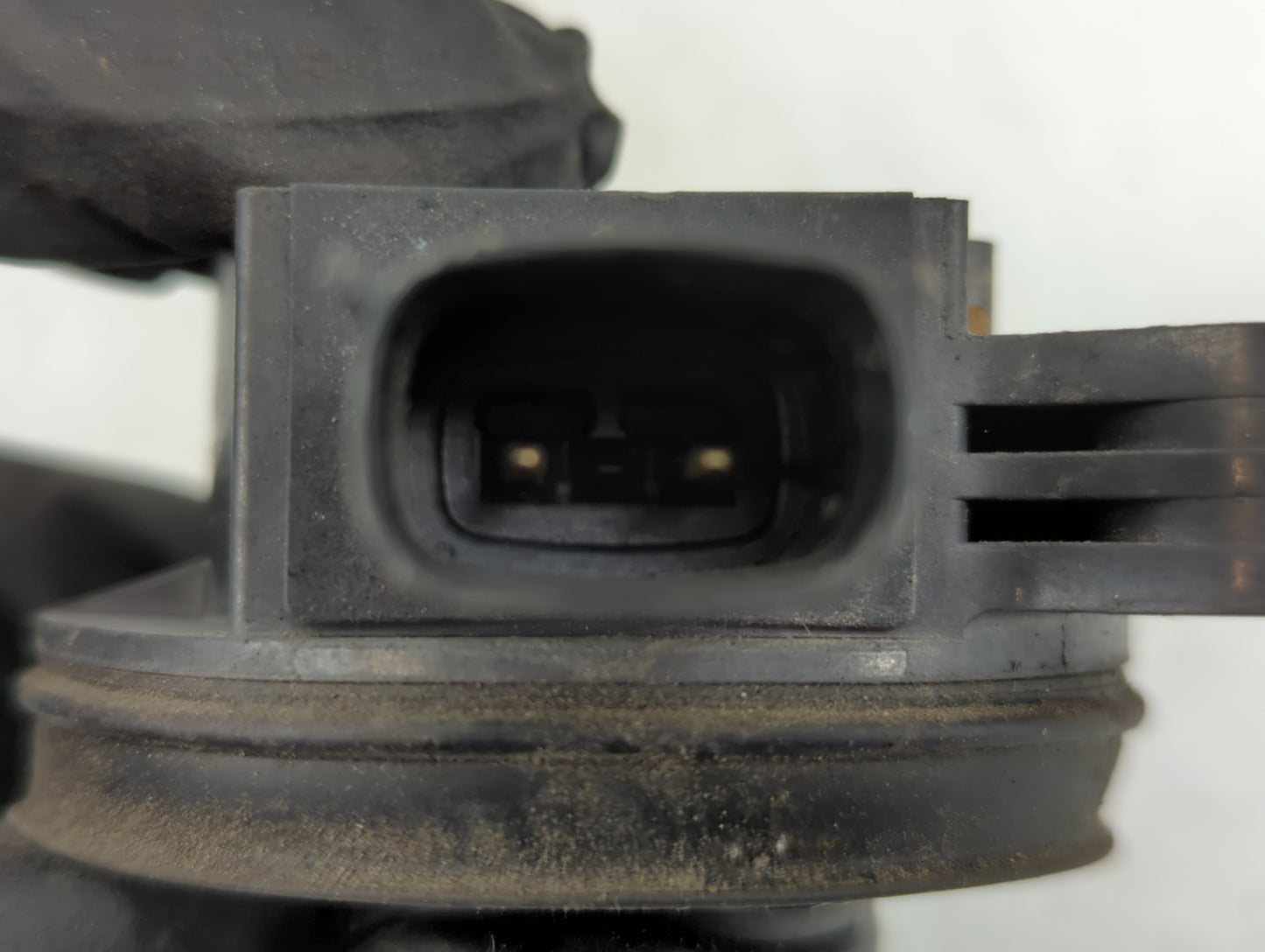 2011 Lincoln Mks Ignition Coil Igniter Pack - Oemusedautoparts1.com
