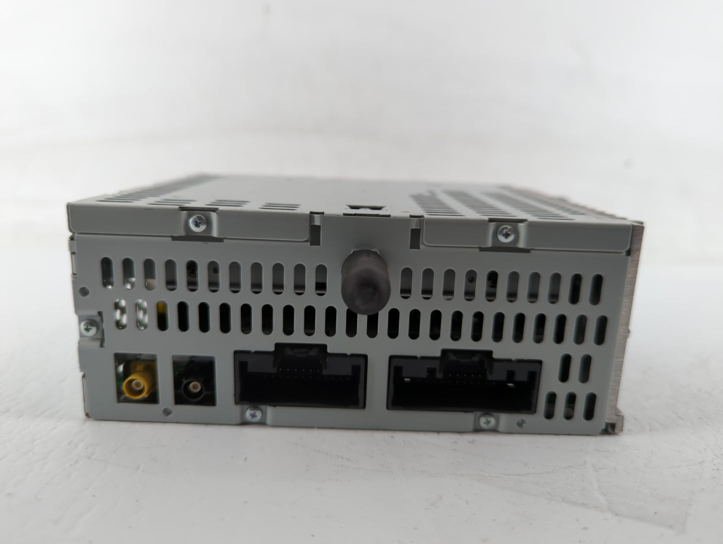 2011 Lincoln Mkx Radio AM FM Cd Player Receiver Replacement P/N:BT4T-19C107-CP BT4T-19C107-CN Fits OEM Used Auto Parts - Oem