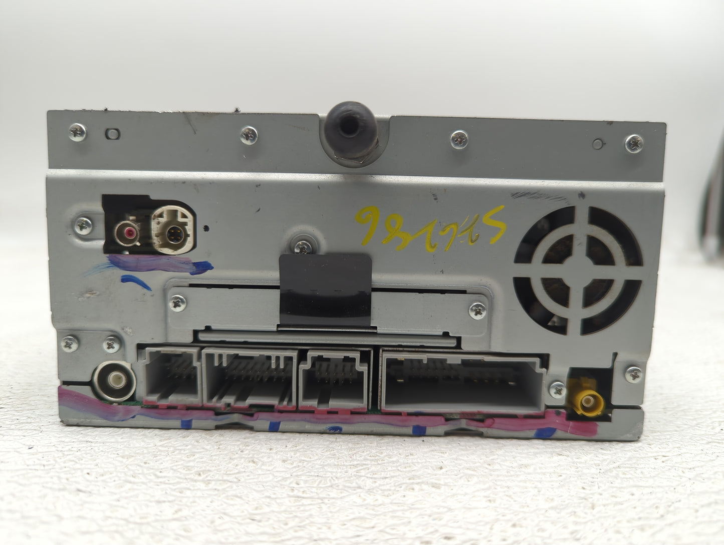 2011-2012 Lincoln Mkz Radio AM FM Cd Player Receiver Replacement P/N:BH6T 19C156BB Fits Fits 2011 2012 OEM Used Auto Parts -