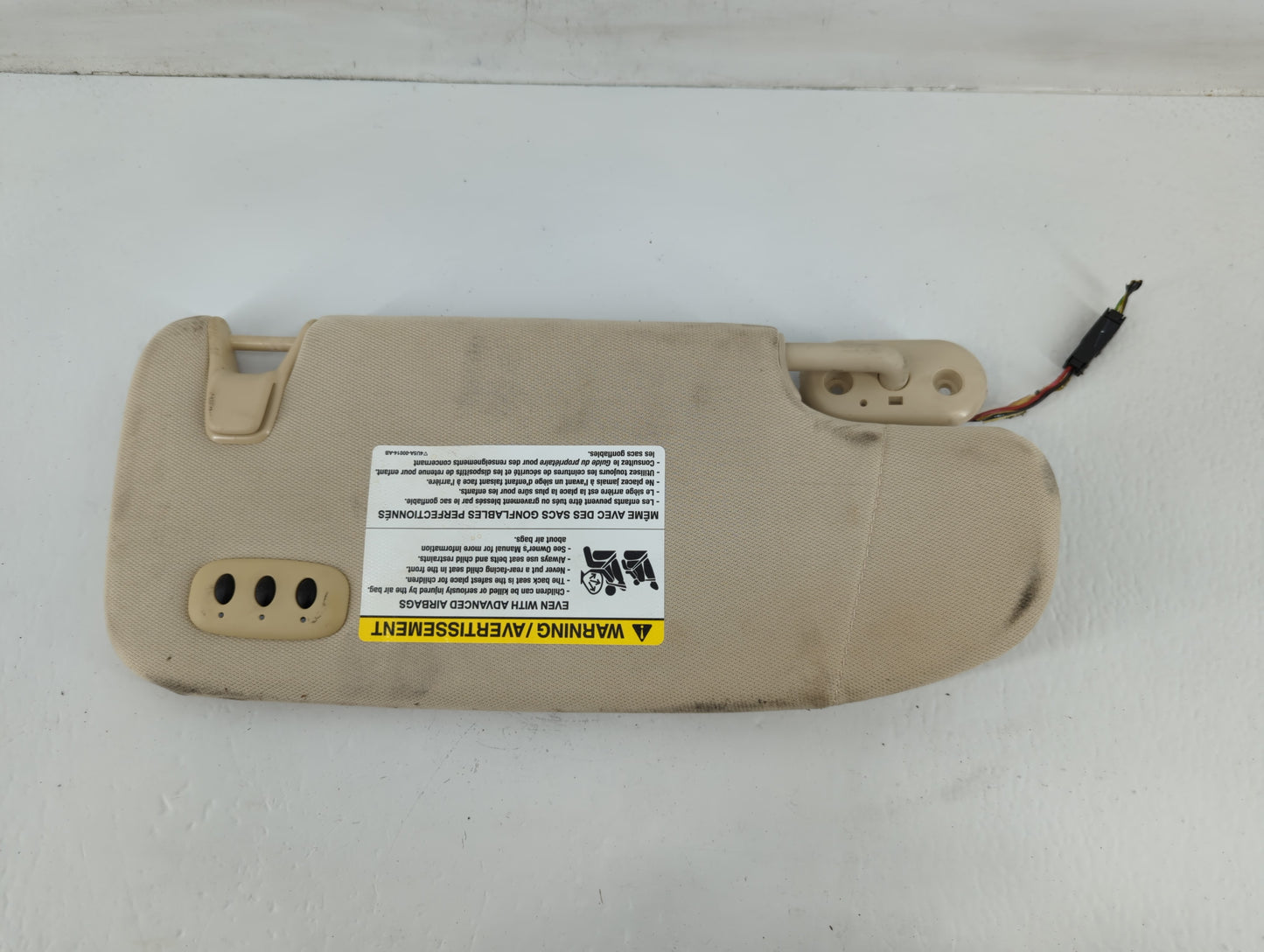 2010-2012 Lincoln Mkz Sun Visor Shade Replacement Driver Left Mirror Fits Fits 2010 2011 2012 OEM Used Auto Parts - Oemuseda