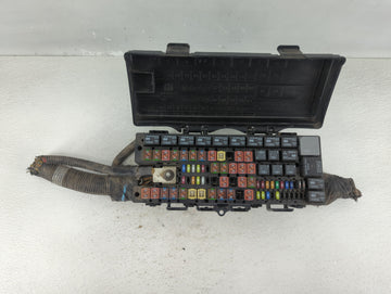 2011 Lincoln Navigator Fusebox Fuse Box Panel Relay Module P/N:9L1T-14A003-BA Fits OEM Used Auto Parts