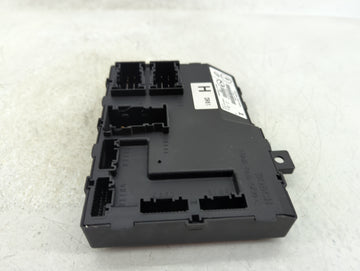 2011-2014 Mazda 2 Body Control Module Bcm Inner Cabin Fuse Box