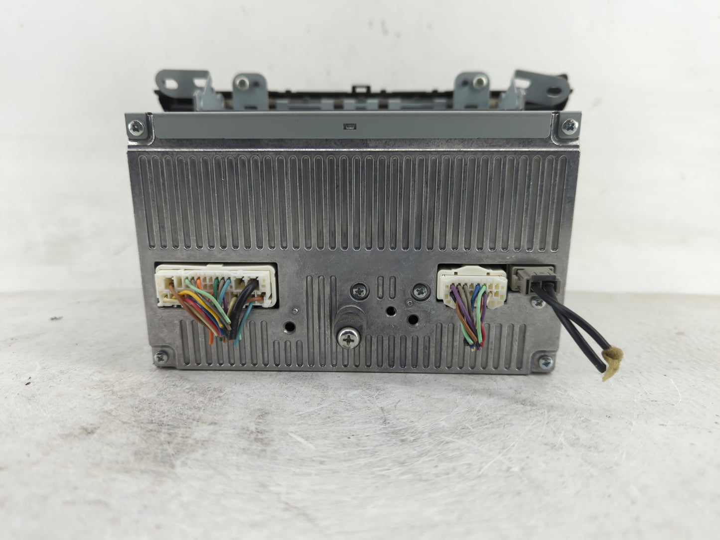2011 Mazda 3 Radio AM FM Cd Player Receiver Replacement P/N:BBM566AR0 Fits OEM Used Auto Parts - Oemusedautoparts1.com
