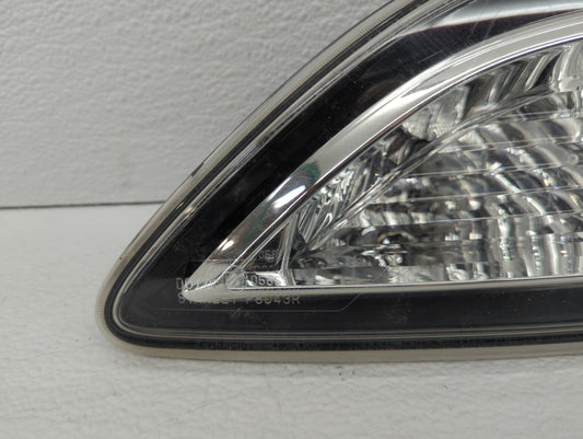 2010-2013 Mazda 3 Tail Light Assembly Passenger Right OEM P/N:P8043 BBM4 51 3F0 Fits Fits 2010 2011 2012 2013 OEM Used Auto Parts