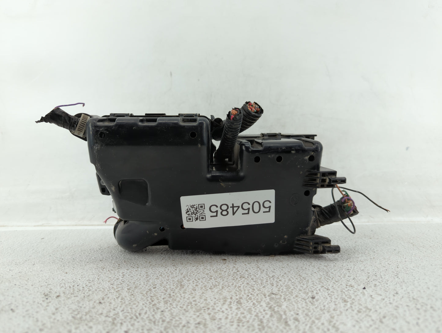 2011 Mazda 3 Fusebox Fuse Box Panel Relay Module P/N:BBM6-66761 BBM5-66761 Fits OEM Used Auto Parts - Oemusedautoparts1.com