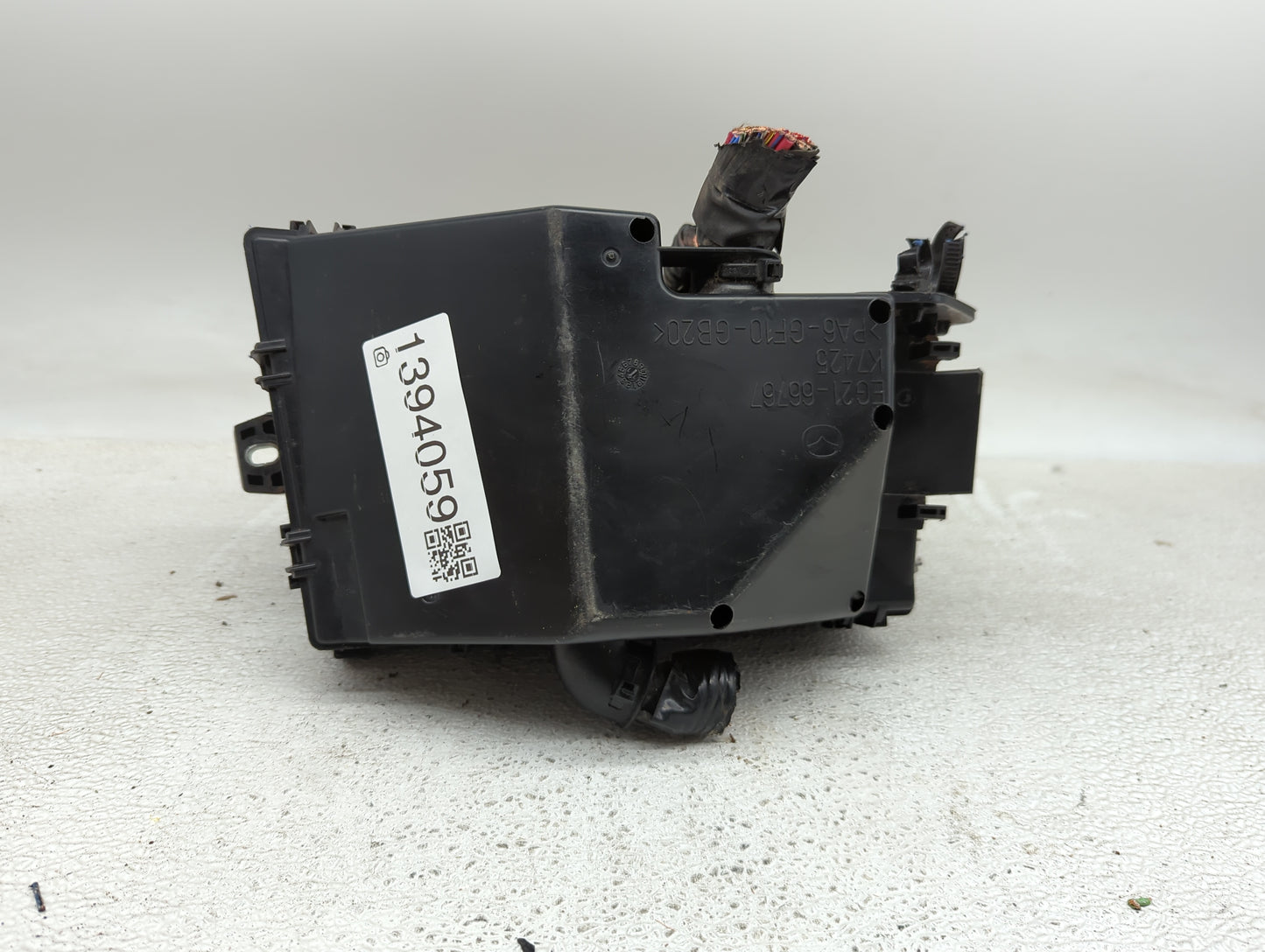 2010-2012 Mazda Cx-7 Fusebox Fuse Box Panel Relay Module P/N:EH44-66761B Fits Fits 2010 2011 2012 OEM Used Auto Parts - Oemu