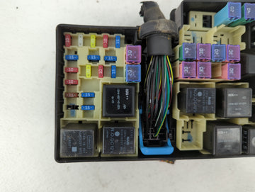 2010-2012 Mazda Cx-7 Fusebox Fuse Box Panel Relay Module P/N:518818109 Fits Fits 2010 2011 2012 OEM Used Auto Parts