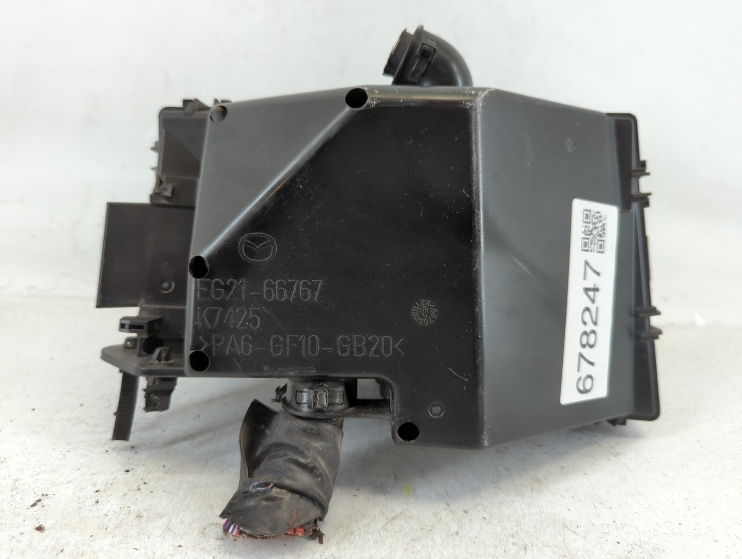 2010-2012 Mazda Cx-7 Fusebox Fuse Box Panel Relay Module P/N:2B0L Y010F EG23-66765 Fits Fits 2010 2011 2012 OEM Used Auto Pa
