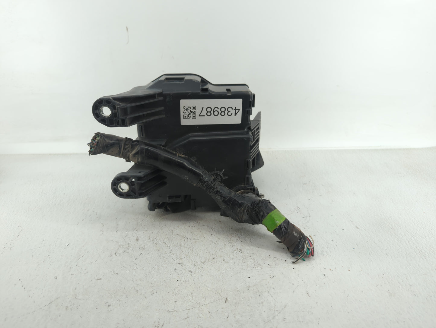 2010-2012 Mazda Cx-9 Fusebox Fuse Box Panel Relay Module P/N:TE71-66760 TG20-66760, TG21-66760 Fits Fits 2010 2011 2012 OEM