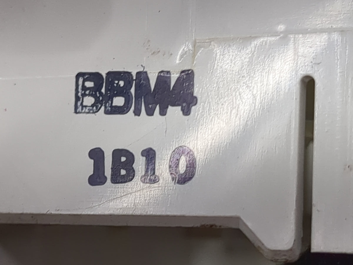 2011 Mazda Mazda3 Climate Control Module Temperature AC/Heater Replacement P/N:BBM4 1B10 Fits Fits 2010 OEM Used Auto Parts