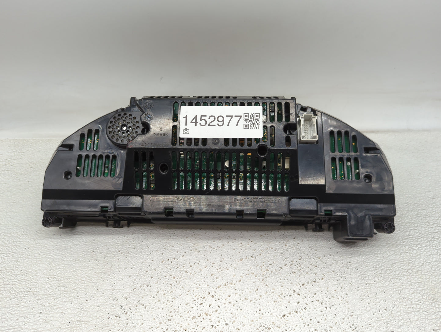 2011 Mercedes-Benz C-Class Instrument Cluster Speedometer Gauges P/N:A2049006400 A2049013800, A2049023600, A2049023800 Fits