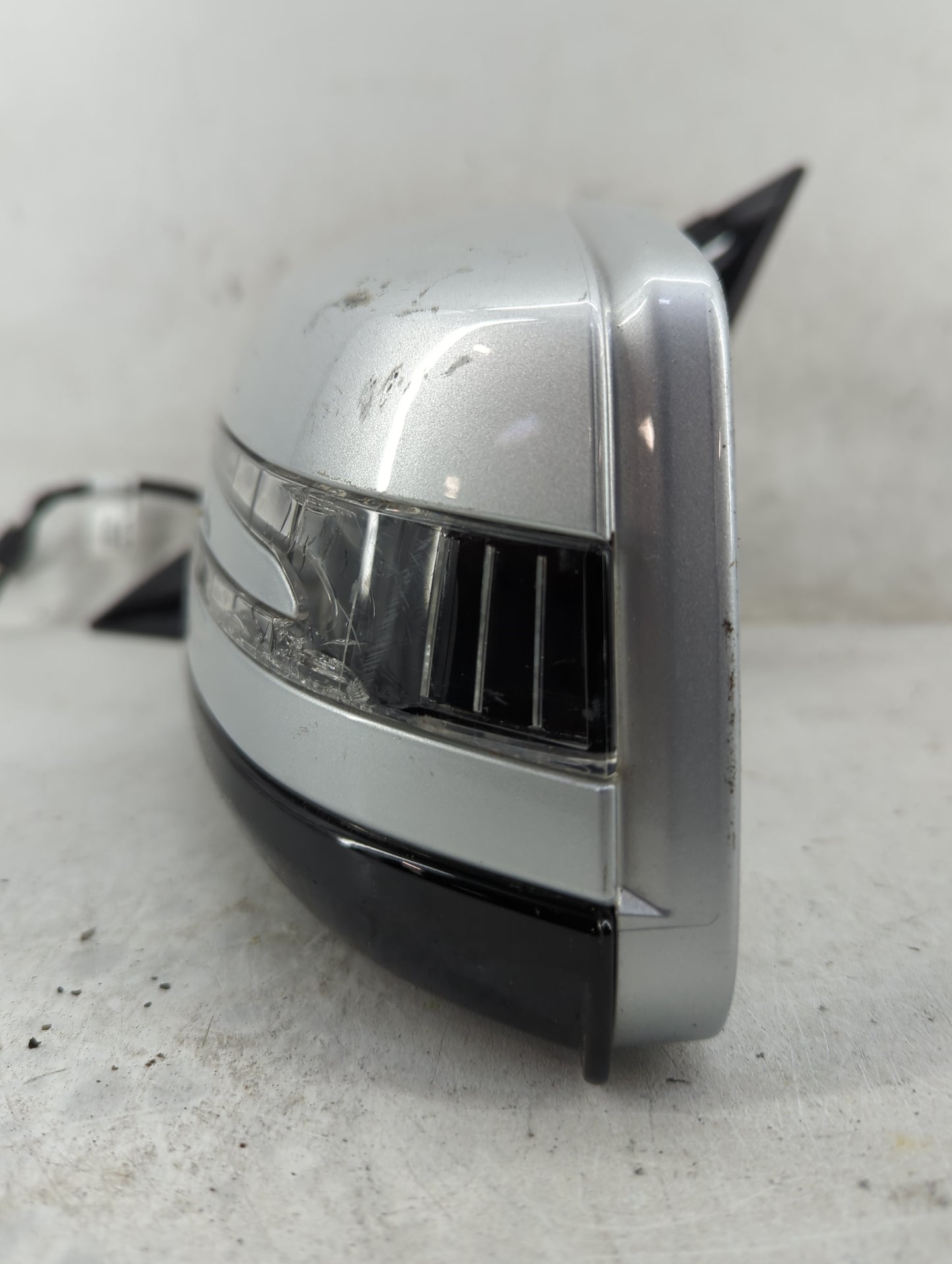 2011 Mercedes-Benz E-Class Driver Side View Mirror - Left Door Mirror OEM Used - Oemusedautoparts1.com