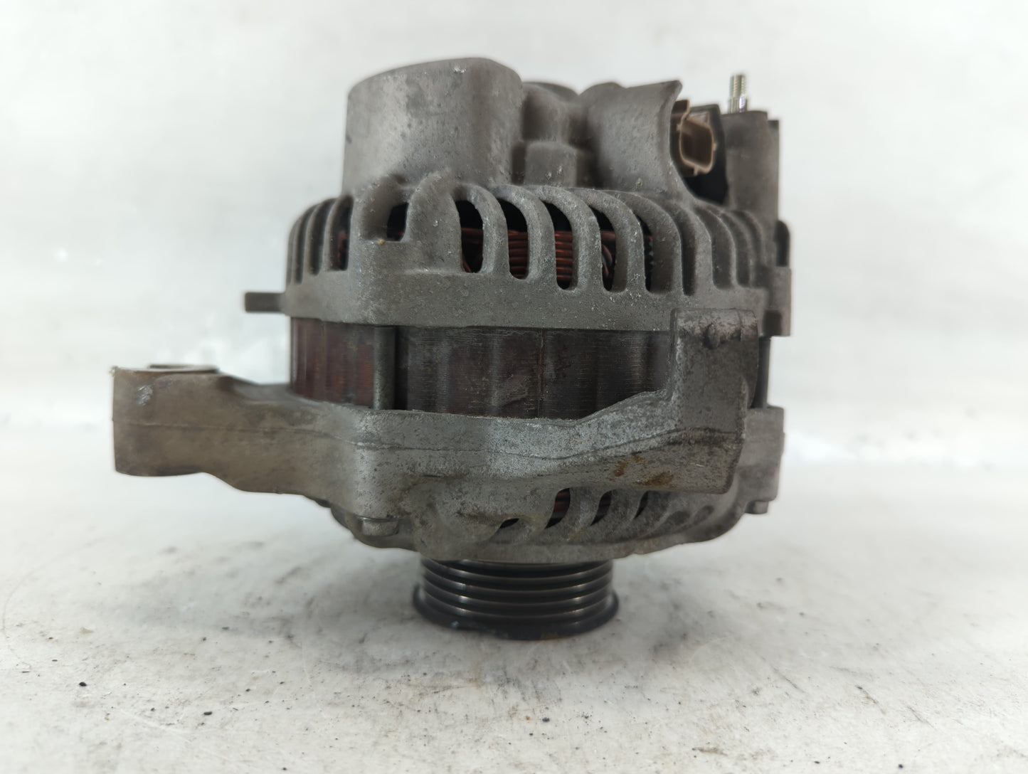2011 Mercedes-Benz E250 Alternator Replacement Generator Charging Assembly Engine OEM P/N:9C2T-10300-DA Fits OEM Used Auto P