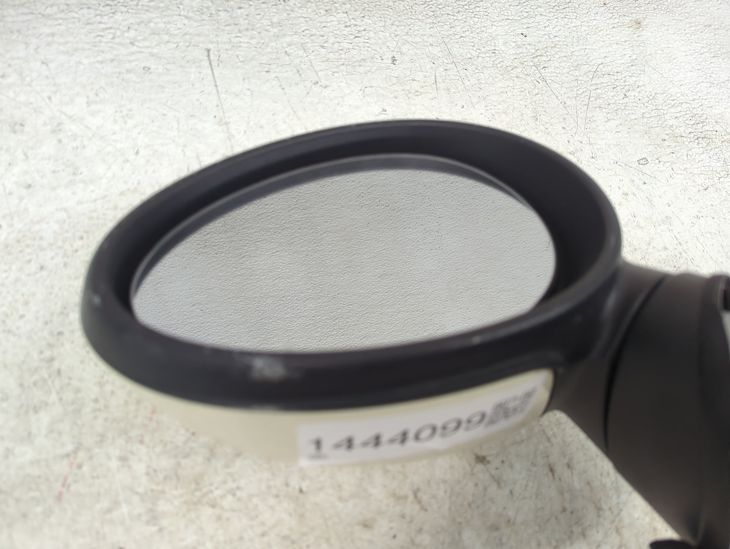 2011 Mini Clubman Driver Side View Mirror - Left Door Mirror OEM Used - Oemusedautoparts1.com