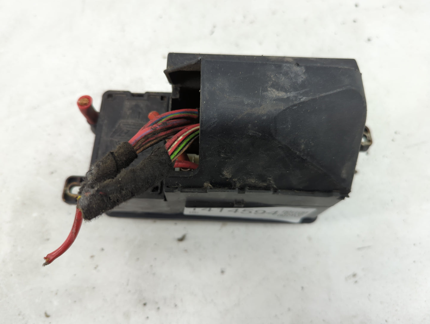 2010-2011 Mini Cooper Fusebox Fuse Box Panel Relay Module P/N:142664 10 9213374-01 Fits Fits 2010 2011 OEM Used Auto Parts -