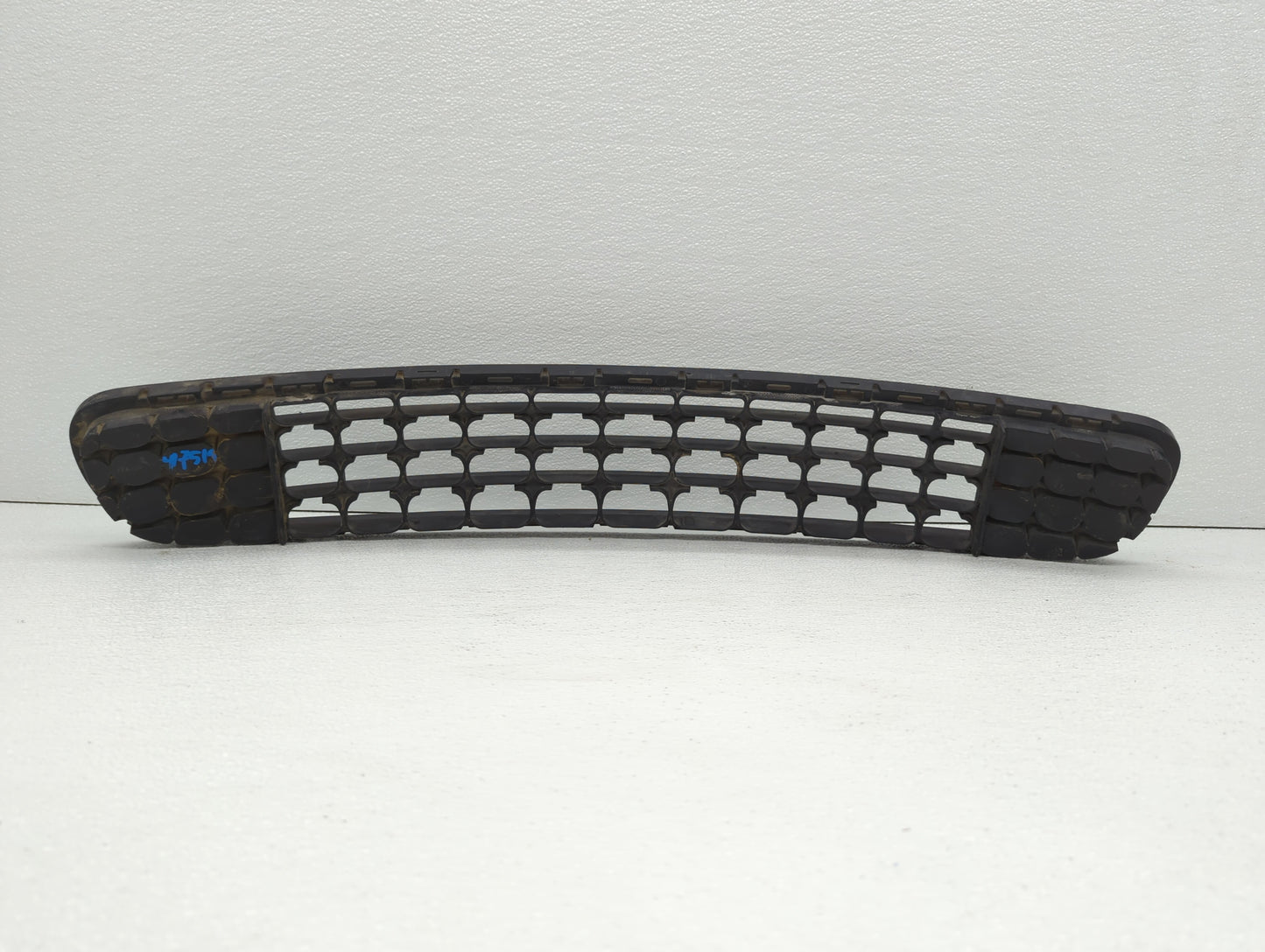 2011-2016 Mini Cooper Countryman Front Grille Bumper Not Included - Oemusedautoparts1.com
