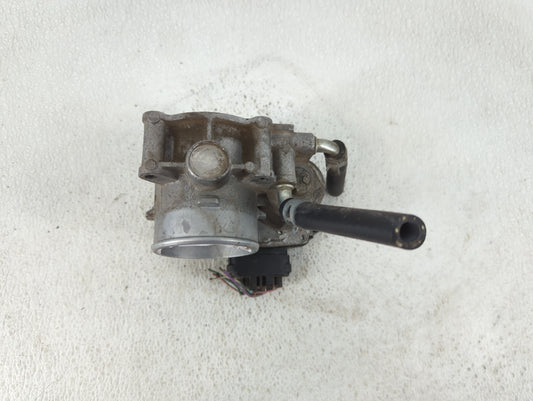 2011-2012 Mitsubishi Outlander Sport Throttle Body Fits Fits 2008 2009 2010 2011 2012 OEM Used Auto Parts