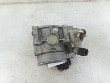 2011-2012 Mitsubishi Outlander Sport Throttle Body Fits Fits 2008 2009 2010 2011 2012 OEM Used Auto Parts