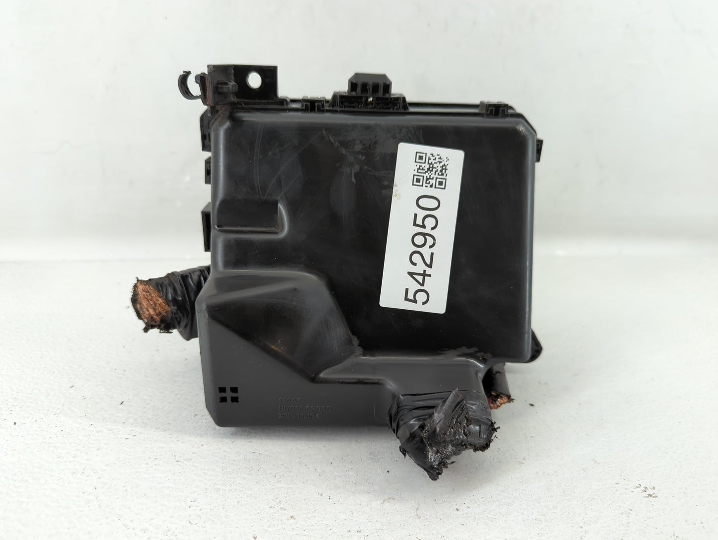 2011 Mitsubishi Rvr Fusebox Fuse Box Panel Relay Module P/N:8565A024 Fits OEM Used Auto Parts - Oemusedautoparts1.com