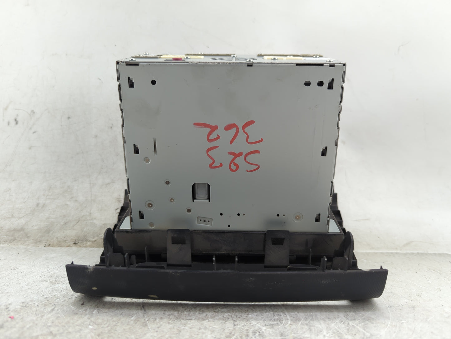 2011-2013 Nissan Altima Radio AM FM Cd Player Receiver Replacement P/N:25915 ZX04A NA7W-8401US1/UQW2061 Fits Fits 2011 2012