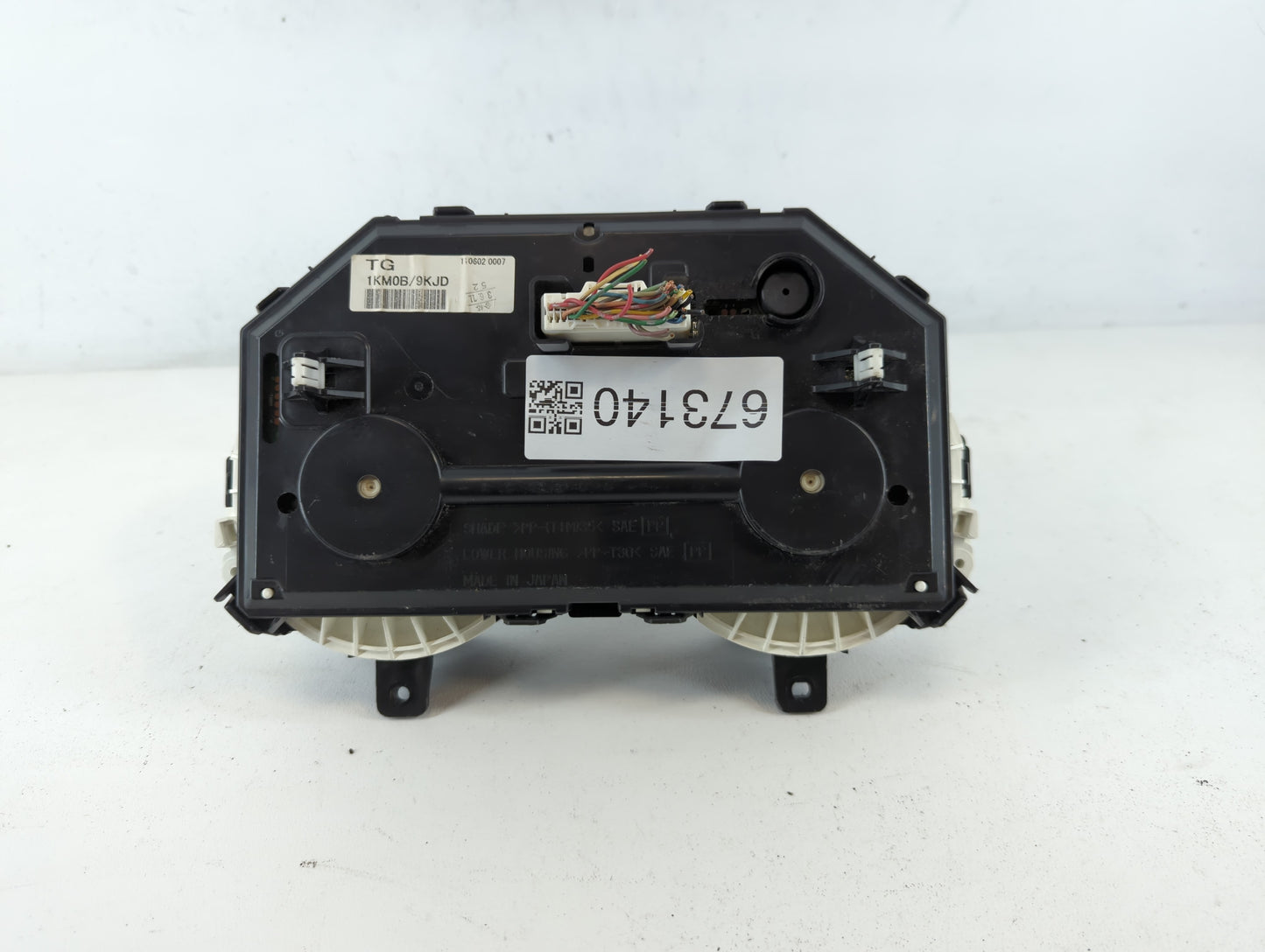 2011 Nissan Juke Instrument Cluster Speedometer Gauges P/N:1KM0B/9KJD TG Fits OEM Used Auto Parts - Oemusedautoparts1.com