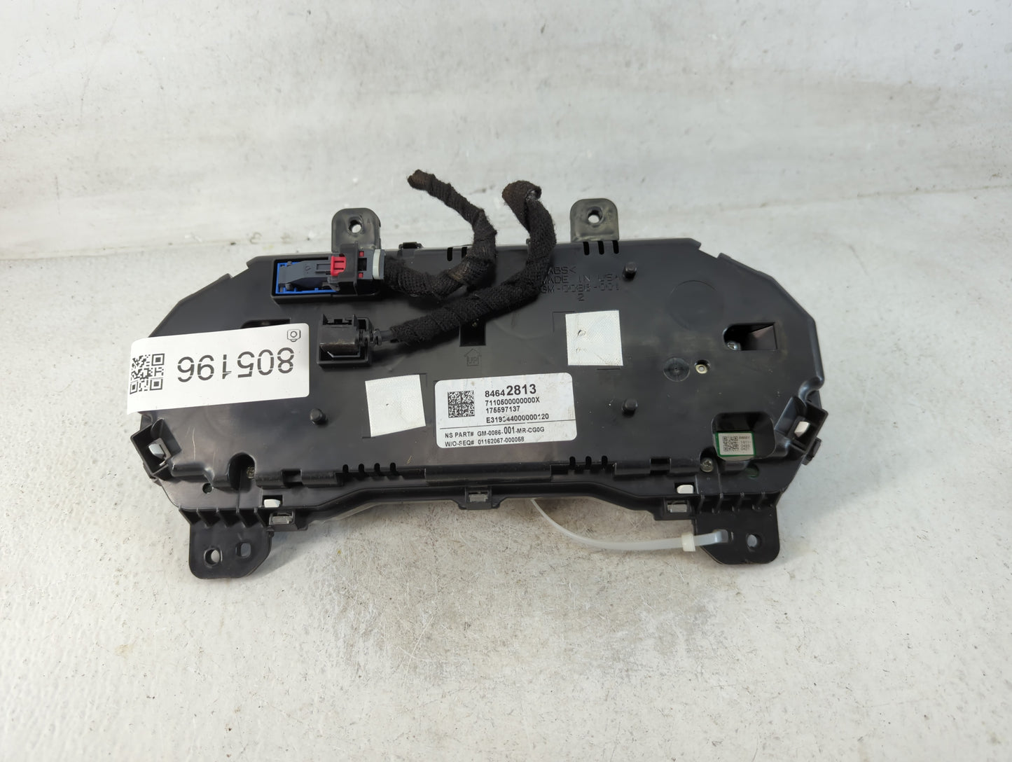 2011-2012 Nissan Maxima Instrument Cluster Speedometer Gauges P/N:84642813 GM-0086-001 Fits Fits 2011 2012 OEM Used Auto Par