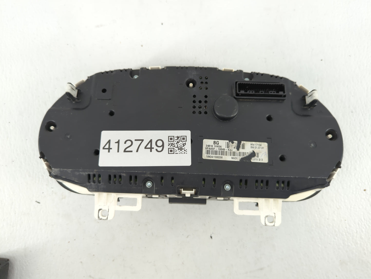 2011-2012 Nissan Rogue Instrument Cluster Speedometer Gauges P/N:24810 1VX0A 24810-1VX5A, 24810 1VK0A Fits Fits 2011 2012 OE
