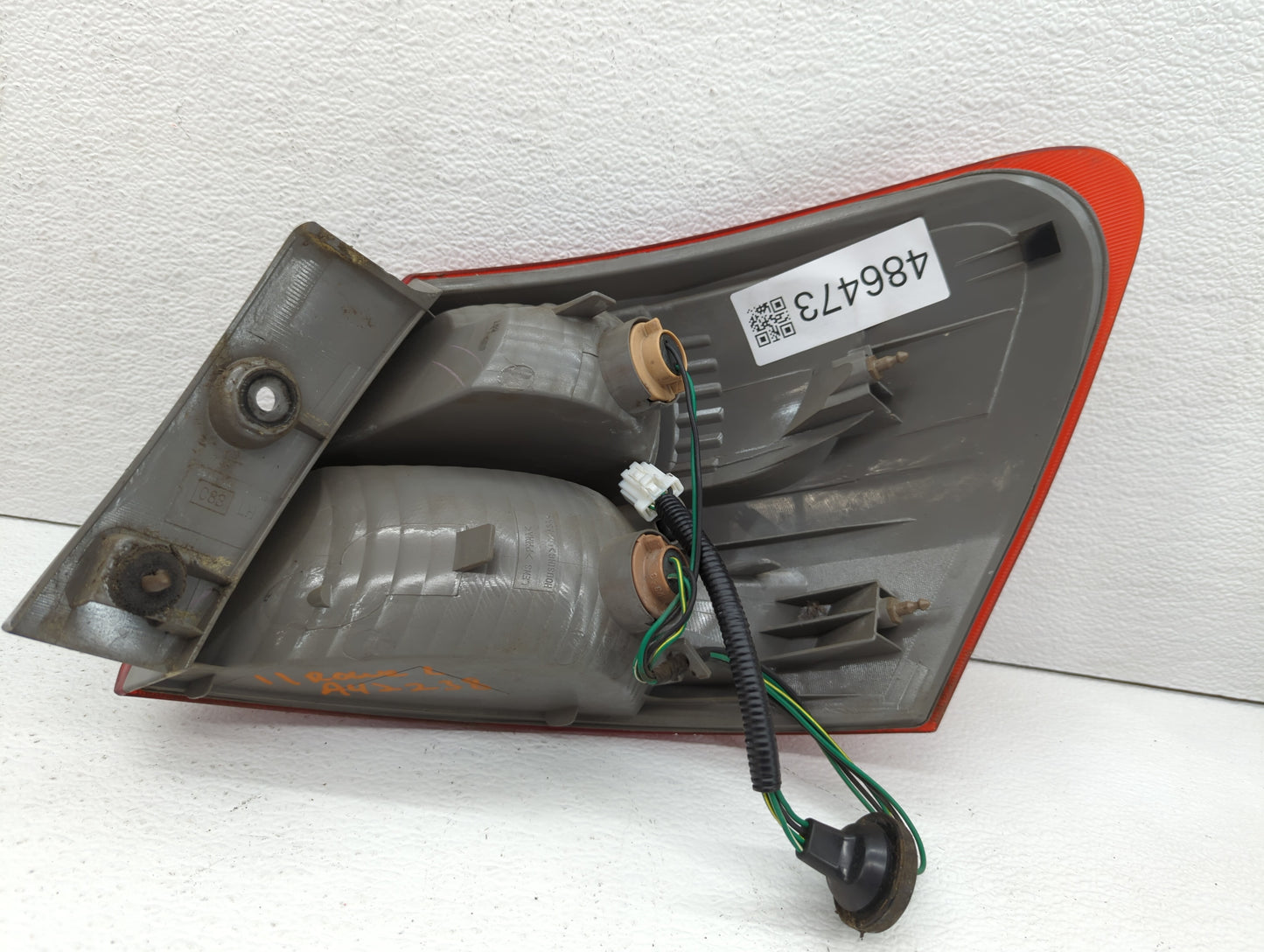 2008-2015 Nissan Rogue Tail Light Assembly Driver Left OEM Fits Fits 2008 2009 2010 2011 2012 2013 2014 2015 OEM Used Auto P