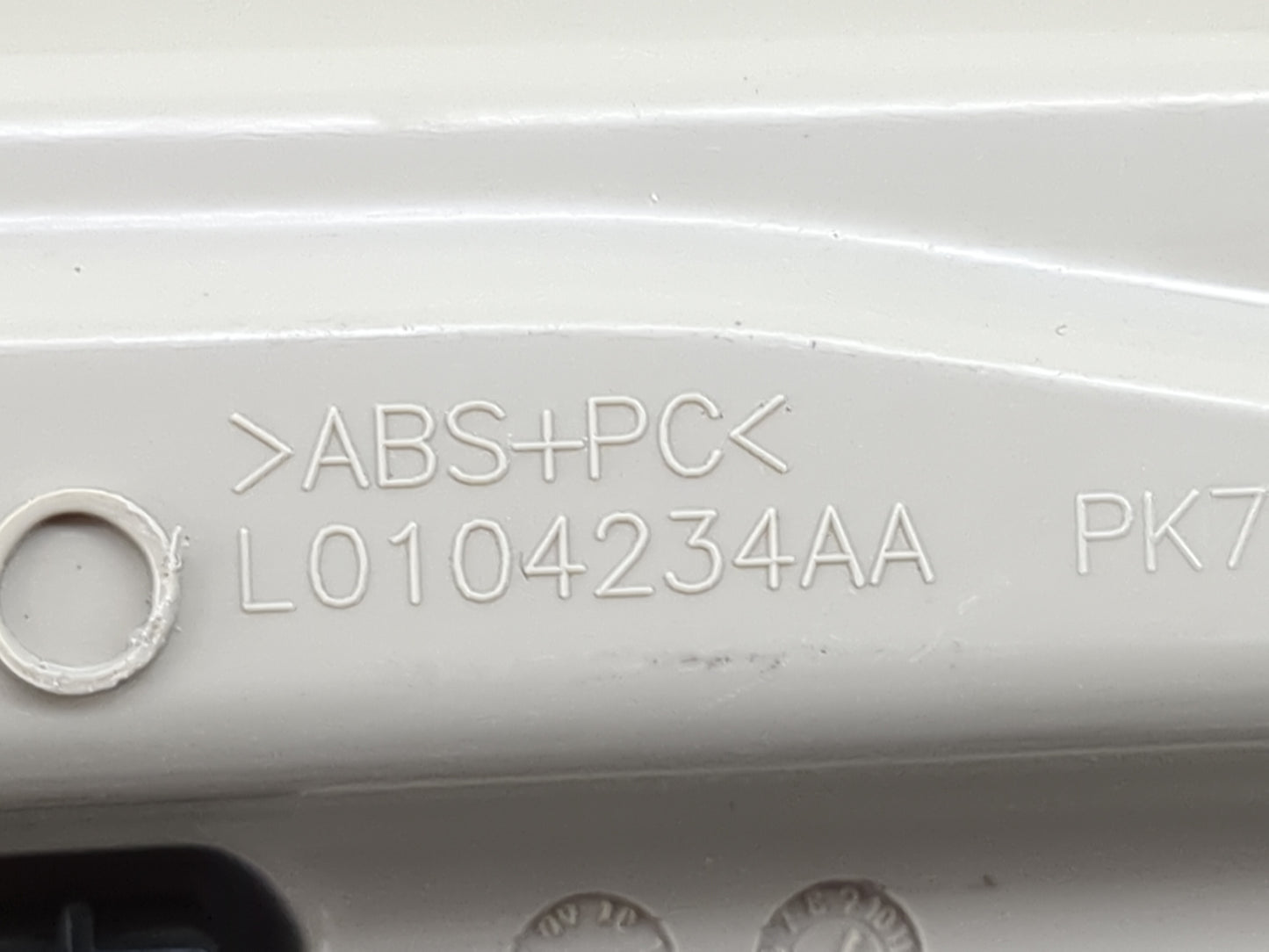 2011 Nissan Versa Overhead Roof Console Tan - Oemusedautoparts1.com