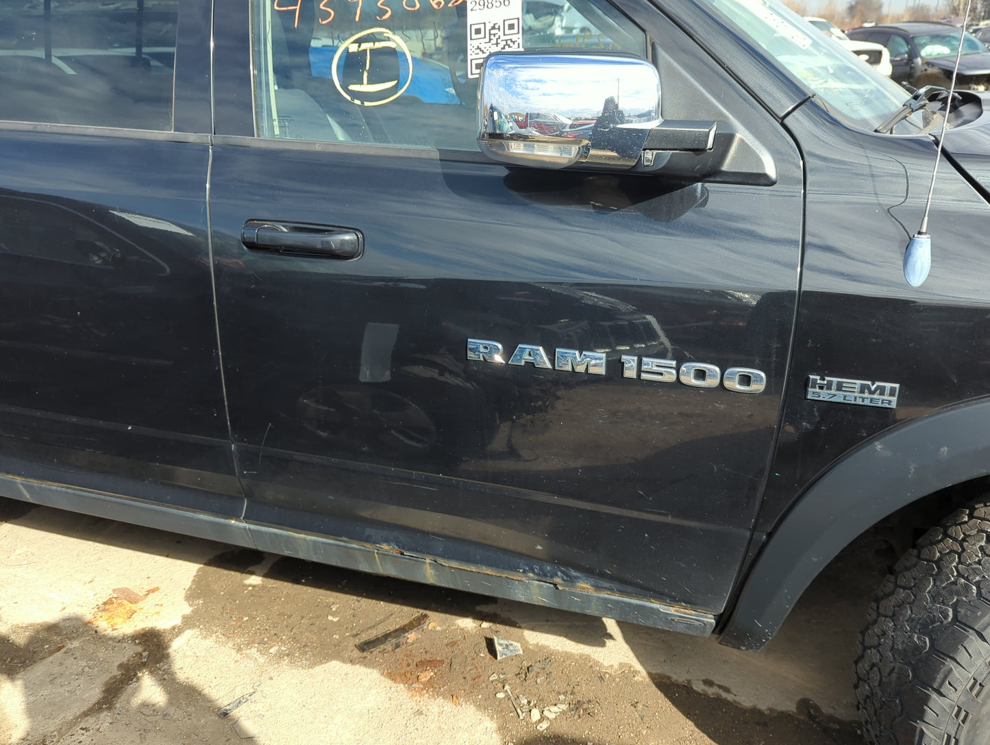 2011-2022 Ram 1500 Passenger Front Door Oem 1402105 - Oemusedautoparts1.com