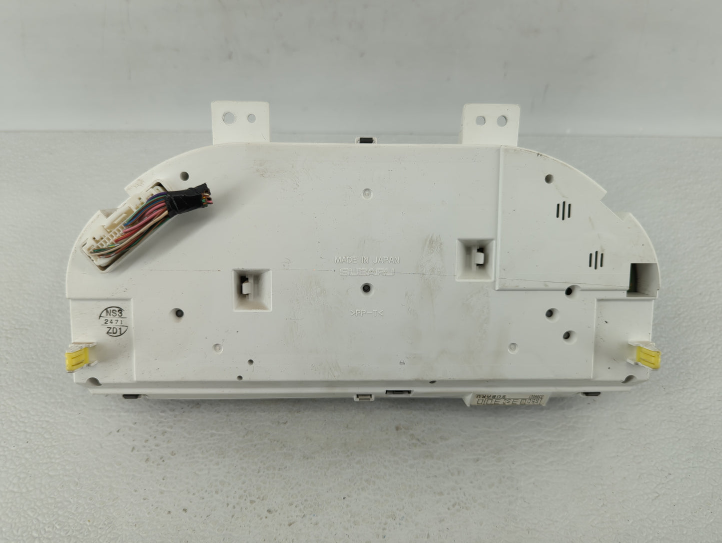 2011 Subaru Forester Instrument Cluster Speedometer Gauges P/N:8503SC300 Fits OEM Used Auto Parts - Oemusedautoparts1.com